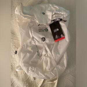 NWT Mountain Hardwear UL 20 Backpack